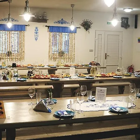 Vinny Sklep Michal Zimolka Homestay *